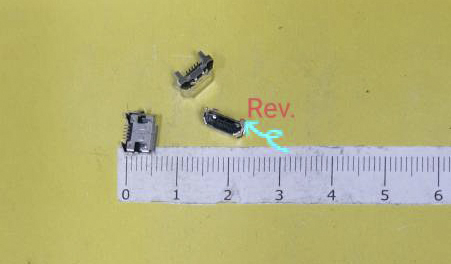 17.2 Micro usb B5-FH413-H3G2